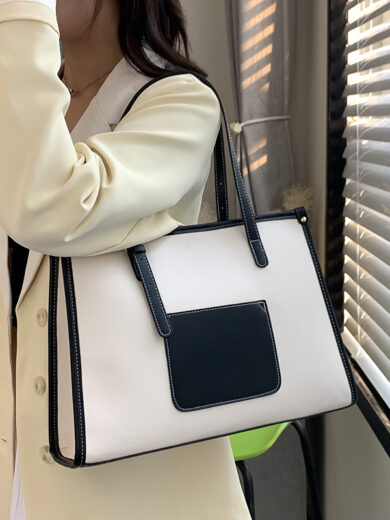 WOMEN-SHOULDERBAG-6017 - Image 2