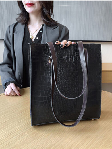WOMEN-SHOULDERBAG-BLS37 - Image 2