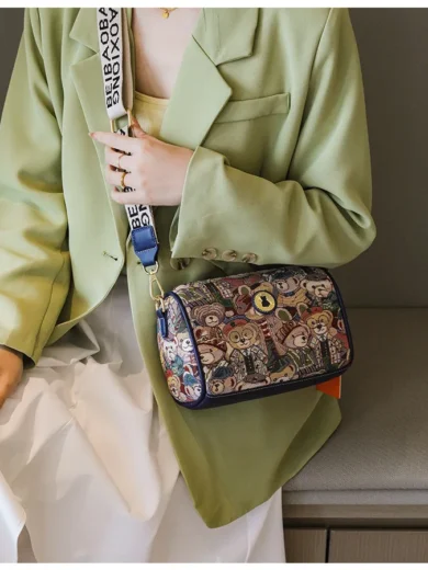 WOMEN-CROSSBODYBAG-6922 - Image 7