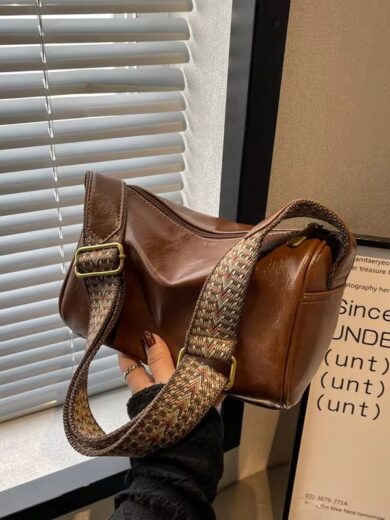 WOMEN-CROSSBODYBAG-9707 - Image 8