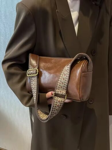 WOMEN-CROSSBODYBAG-9707 - Image 2