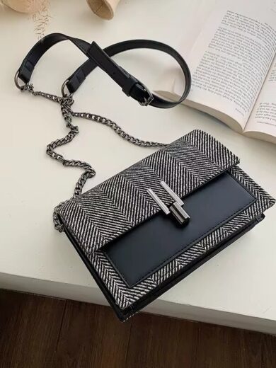 WOMEN-CROSSBODYBAG-2683 - Image 8