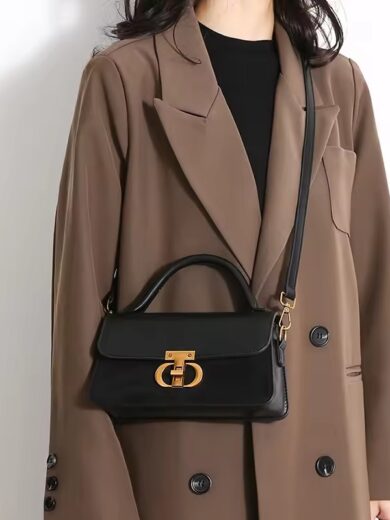 WOMEN-CROSSBODYBAG-8019 - Image 7